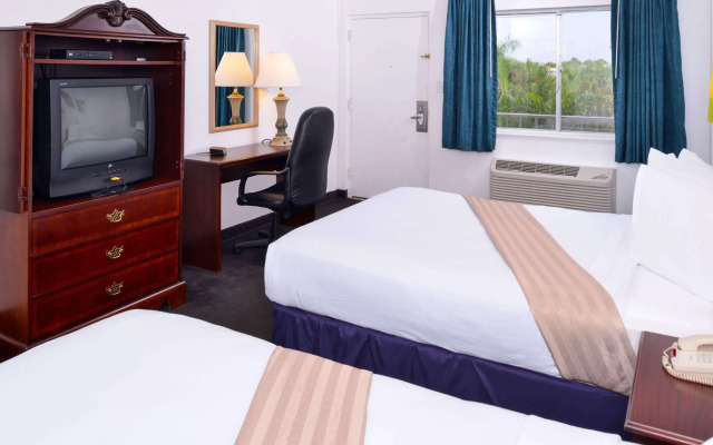 Rodeway Inn Clearwater - Central
