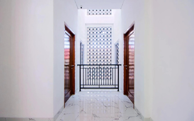 Super OYO 1319 88 Exclusive Guesthouse
