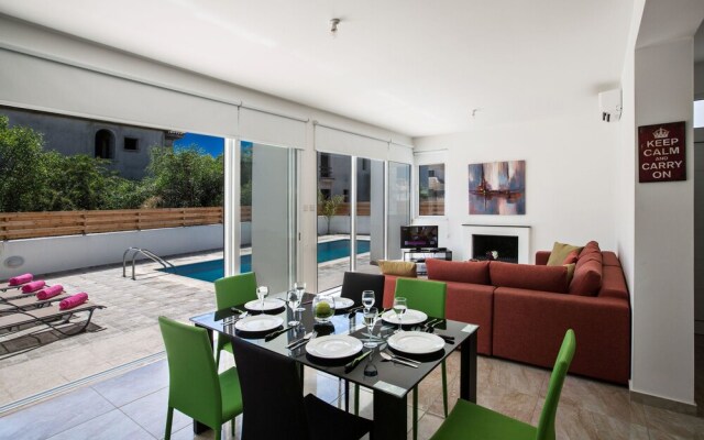 Cyprus Villa Pearl 17 Gold