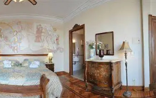 Mansion Dandi Royal