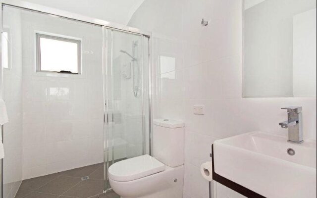 Cooroy Luxury Motel Apartments Noosa