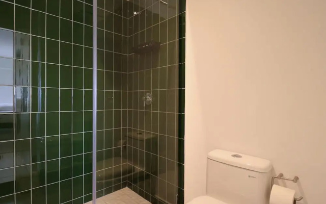w Spectacular 2BR With Balcony in Miraflores