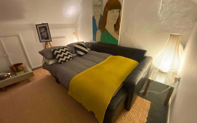 4 Bedroom Victorian Townhouse With Sea Views