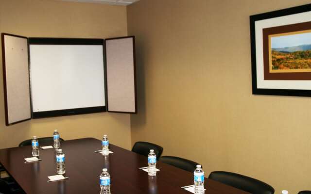 Hampton Inn Mount Airy