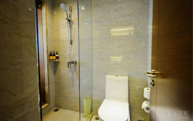 Kuanyu MAX Hotel (Dayan Pagoda The Grand Tang Mall)