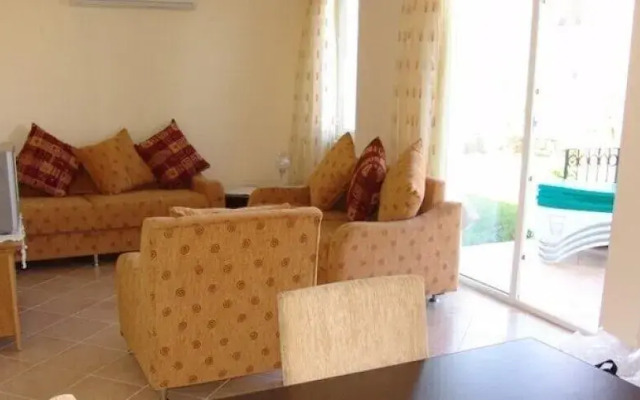 Villa PN13 by JoyLettings
