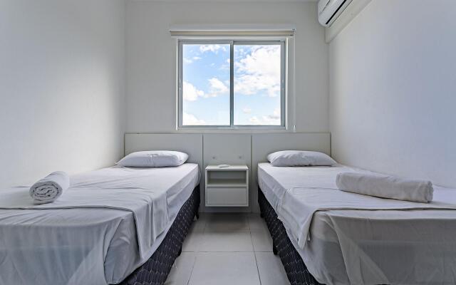 Apto com churrasqueira e sacada RPC306