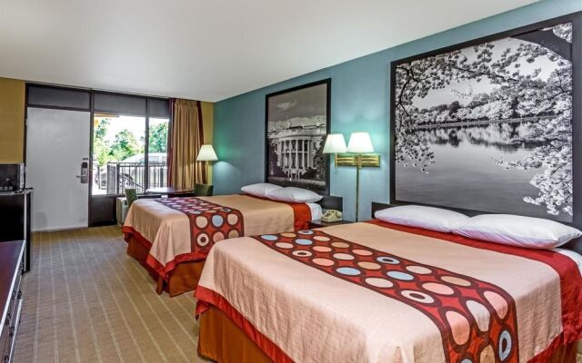 Super 8 Jessup/Baltimore Area
