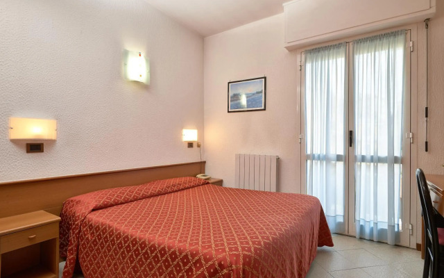 Hotel Careni Villa Italia