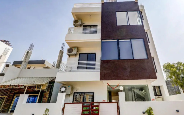Sukh Palace by OYO Rooms