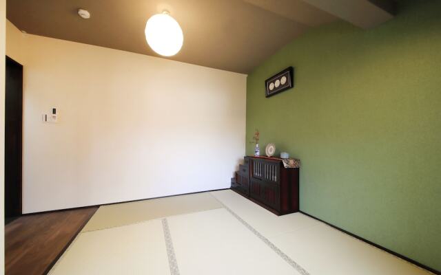 Guest House Nishijin Yui