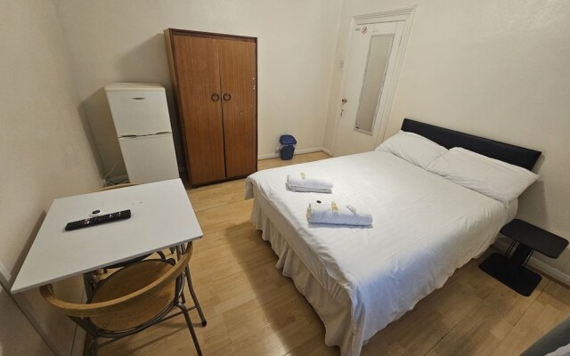 Bruce Rooms