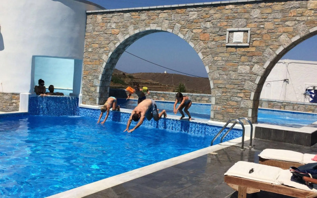Vigla Hotel