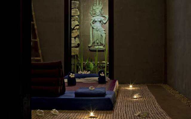 Angkor Palace Suite & Villa