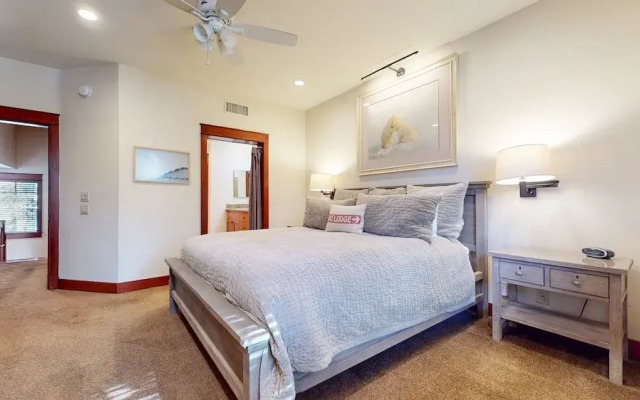 Timbers #2 4 Bedroom Townhouse