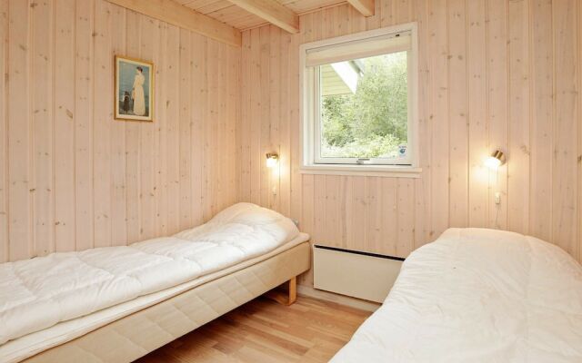 Serene Holiday Home in Saeby With Whirlpool