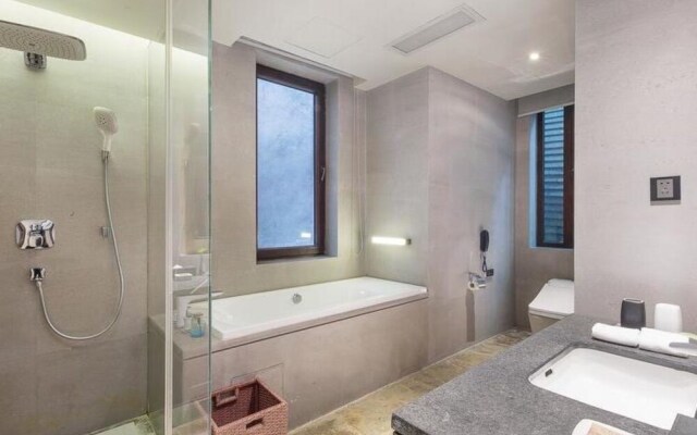 He Fu Hotel