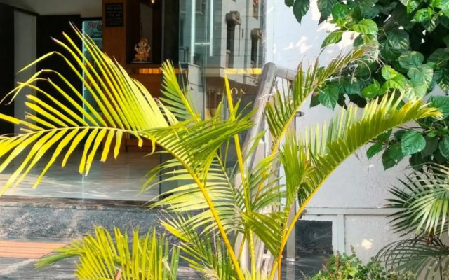 OYO 4445 Hotel Saishri