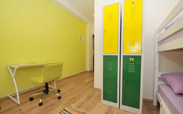 Oasis hostel