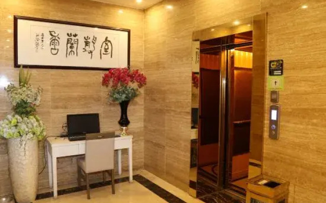 Binjiang Fashion Theme Hotel Huangshan Tunxi Old Street