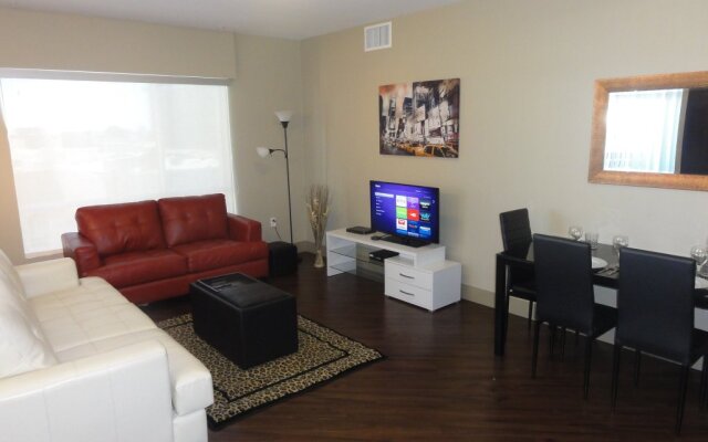 Heaven on Hollywood Boulevard Furnished Apartments