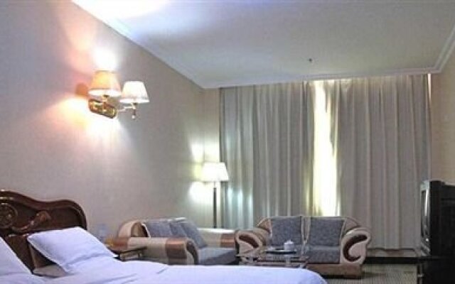 Qi Rui Hotel - Linzhi