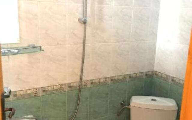 Toni's Guest House