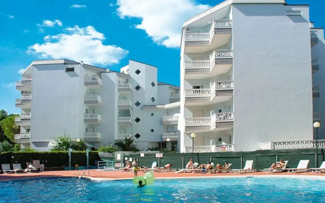 Lignano Riviera Apartment With Pool