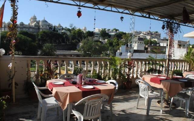 Hotel The Pannadhay Palace