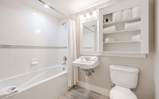 Market Street Inn 4446