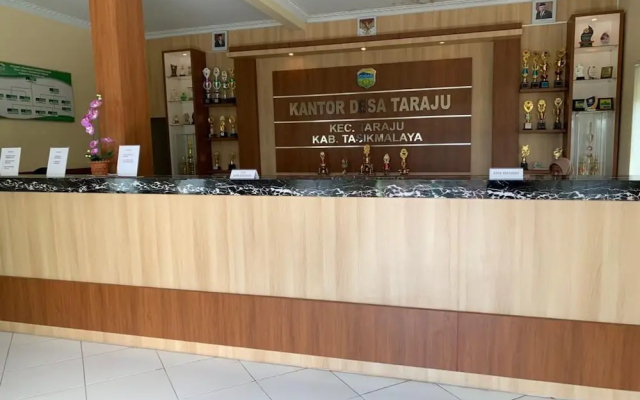Hotel O Desa Wisata TarajuNearGunung Panggung