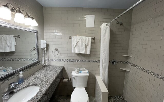 Rio Motel and Suites