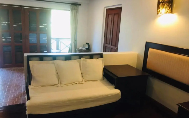 Saensukkho Green Hotel & Resort