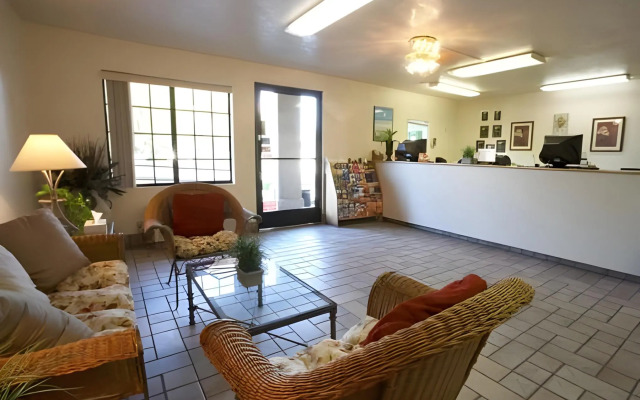 Premier Inns Thousand Oaks