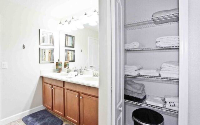 1473 Myrtlewood Street 8 Bedroom Home