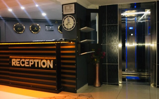 Mavi Hotel