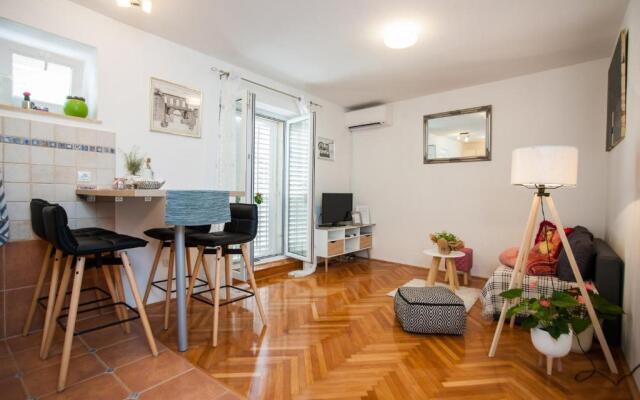 Apartment Dumaneo Art