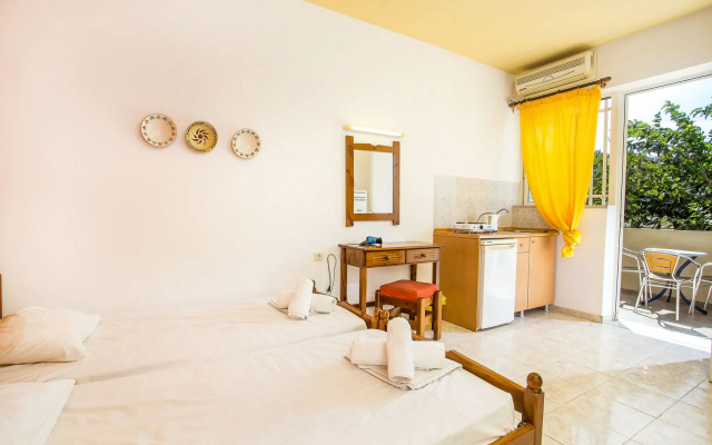 Vickys Studios Faliraki