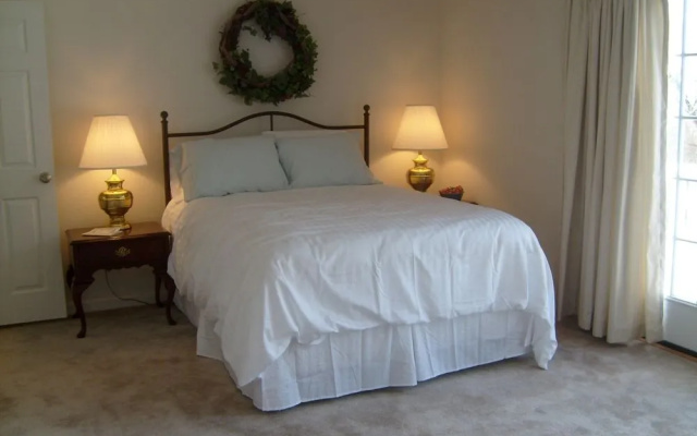 The Baywood Bed & Breakfast