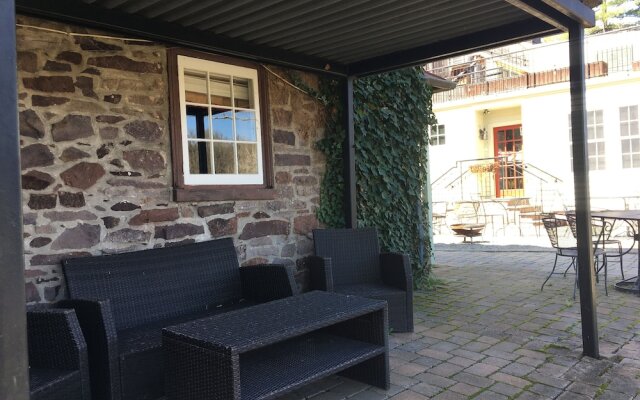 Lumberville 1740 House