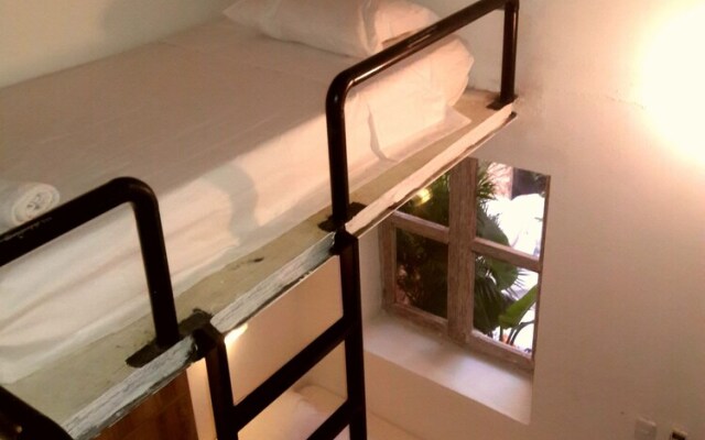 Maloka Boutique Hostel - Adults Only