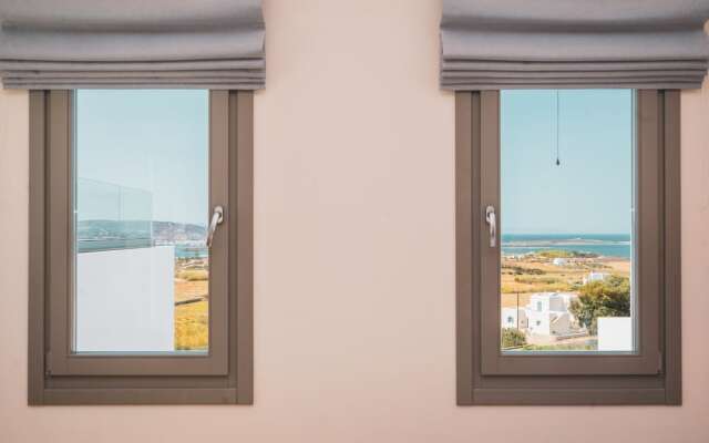 Kouros Blanc Resort & Suites