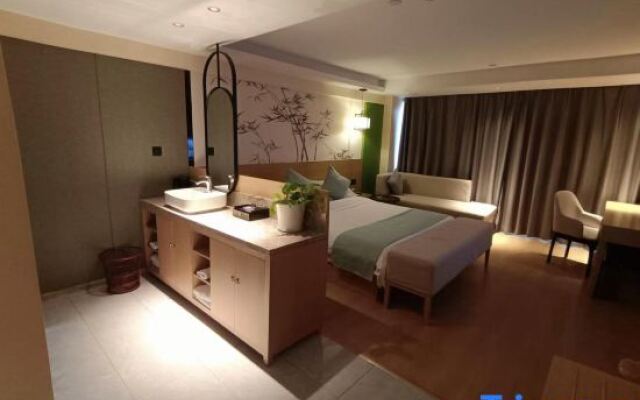 Yahou Light Luxury Hotel