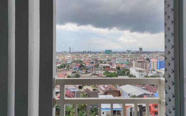Cozy and Best Deal Studio Apartment Vida View Makasar