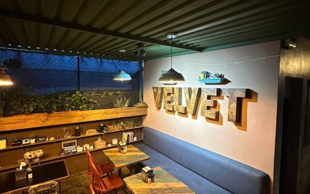 Hostal Velvet