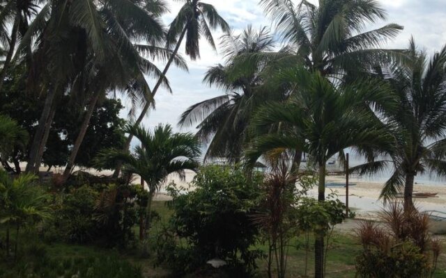 The Red Palm Resort