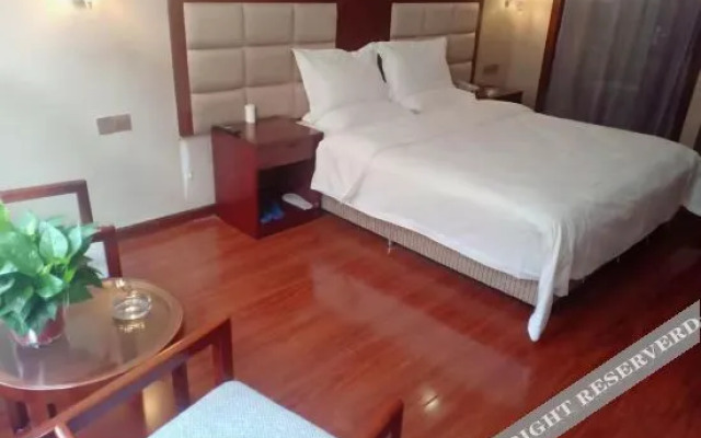 Yuncheng Jinheng Grand Hotel (Central Hospital)