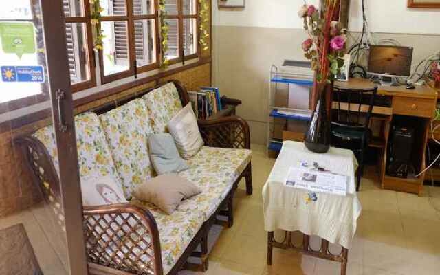 Mountain View GuesthouseChiangmai