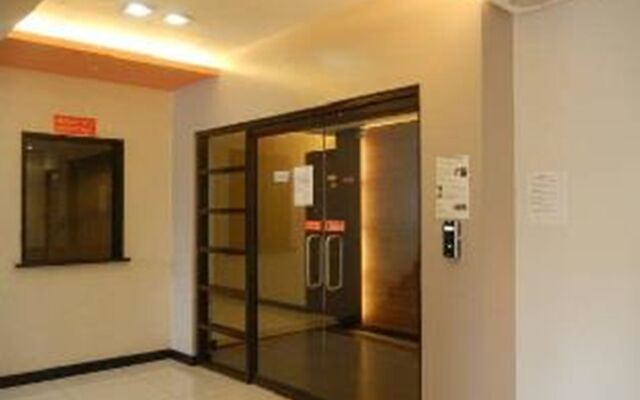 The Studio 87 Residences
