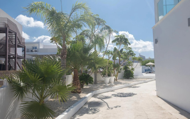 Pavlinia Hotel Apartments